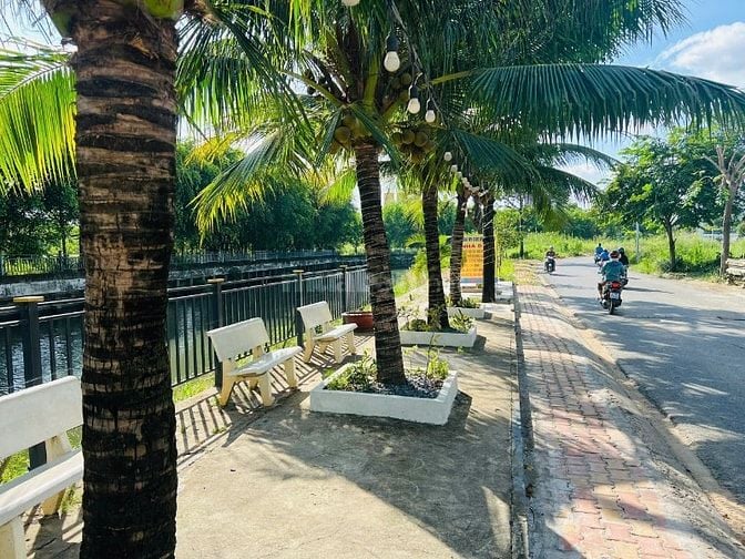 CẦN BÁN 220M(10X20M) ĐỐI DIỆN SÔNG, FULL THỔ CƯ, ĐƯỜNG NHỰA 12M 