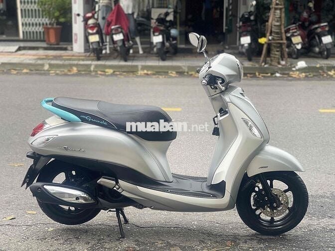 Grande zin đen led màu kỷ niệm