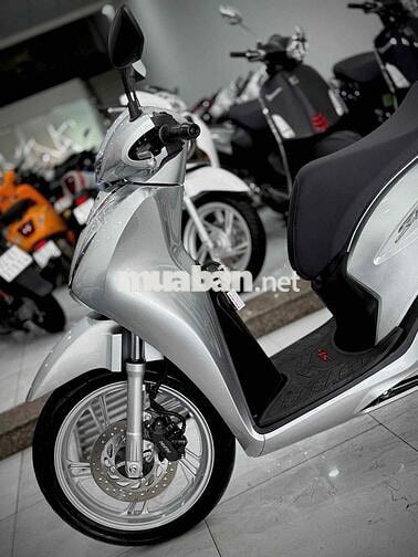 Sh125 2024 Odo8k Lướt chính chủ ký