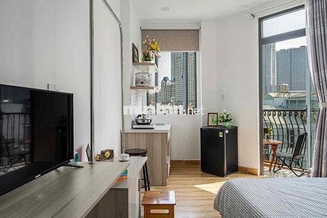 CHO THUÊ CĂN HỘ STUDIO CAO CẤP BAN CÔNG FULL NỘI THẤT VIEW LANDMARK 81
