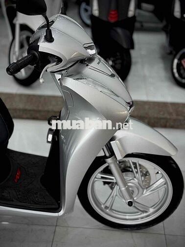 Sh125 2024 Odo8k Lướt chính chủ ký