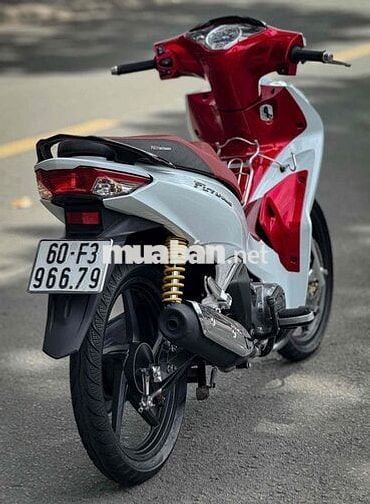 Future 125 2021 Trắng Đỏ zin có góp