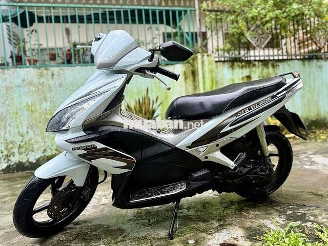 Ab trắng 2đèn biển43. Máy rin ngon chính chủ.