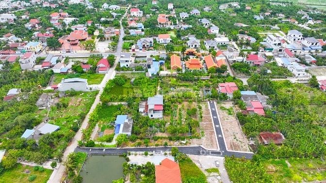 BÁN ĐẤT THÔN HẠ TRÀNG , XÃ BÁT TRÀNG , HUYỆN AN LÃO , HẢI PHÒNG