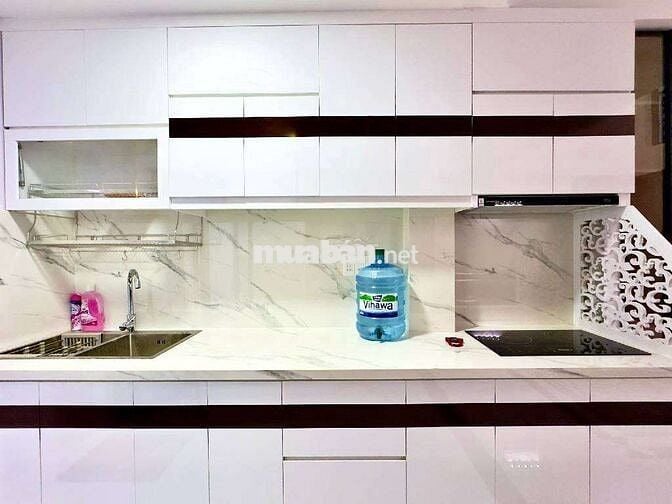 NHÀ 5 TẦNG BTCT MỚI KENG – FULL NỘI THẤT CAO CẤP – 3PN KHÉP KÍN