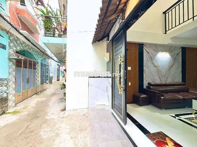 NHÀ 5 TẦNG BTCT MỚI KENG – FULL NỘI THẤT CAO CẤP – 3PN KHÉP KÍN