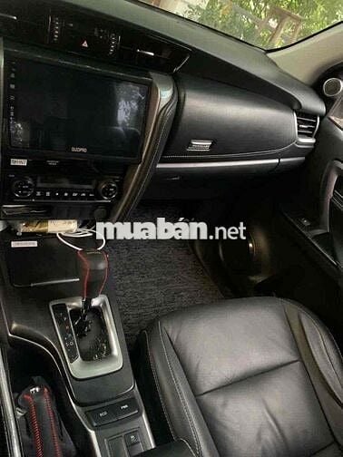 Xe Toyota Fortuner 2.4L 4x2 AT 2023