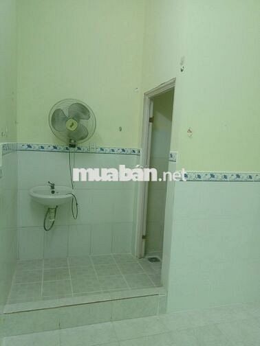Phòng trọ 15m2 đường Thành Thái Quận 10