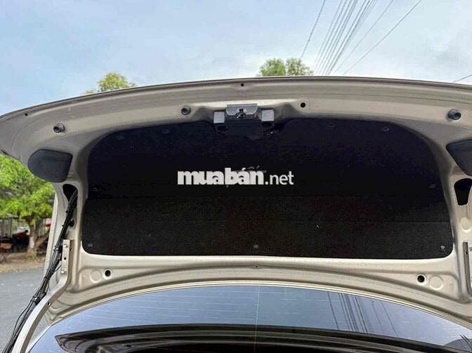 Toyota Corolla Altis 2011 2.0V - 145000 km