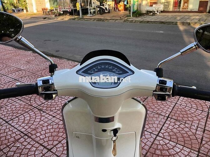 Vespa Sprint 125 ABS xe lướt đẹp zin