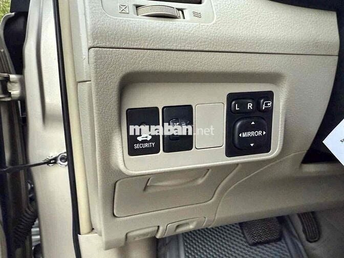 Toyota Corolla Altis 2011 2.0V - 145000 km