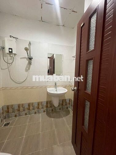 Cho thuê căn hộ Orient Aparment - Q4 - DT 72m2. 2pn. 2wc. Giá 14tr
