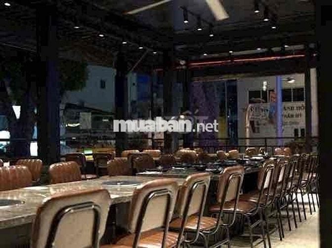 Cho thuê (share) lại mặt bằng lầu góc 2 mặt tiền tại Quận 10