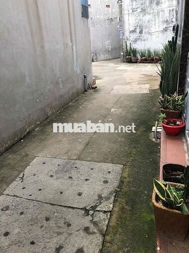 Bán nhà Vi Bằng Hóc Môn 1 lầu có ban công thoáng mát