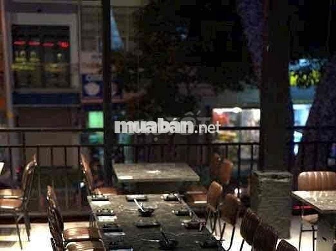 Cho thuê (share) lại mặt bằng lầu góc 2 mặt tiền tại Quận 10