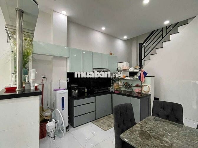 Nhà 1 Trệt 1 Lầu 2PN 2WC 4x12m Hẻm Nguyễn Thị Thập Quận 7