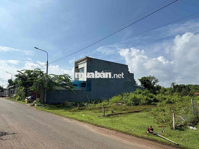 Bán nền mặt tiền nhựa Điểu Xiển ngang 10m