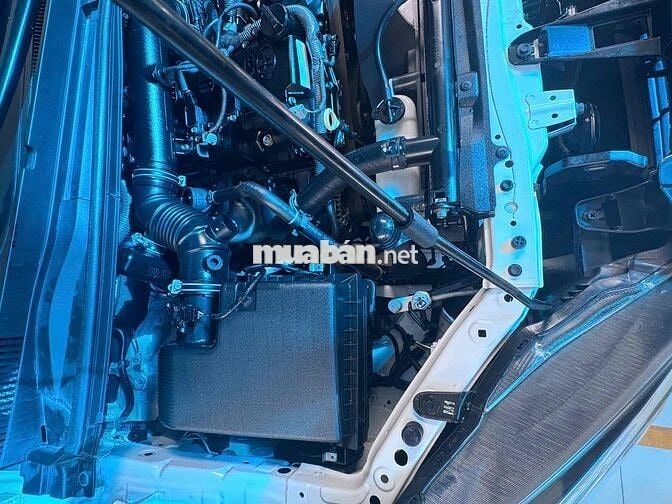 Toyota Innova 2018 Venturer - 131000 km