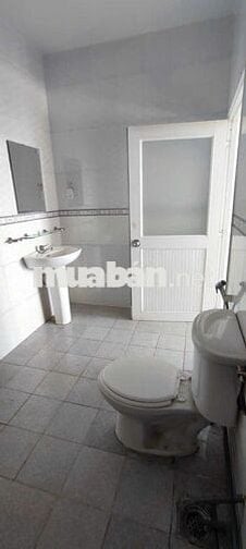 Mình đang cần 2 bạn ở ghép để cùng chia sẻ tiền phòng.