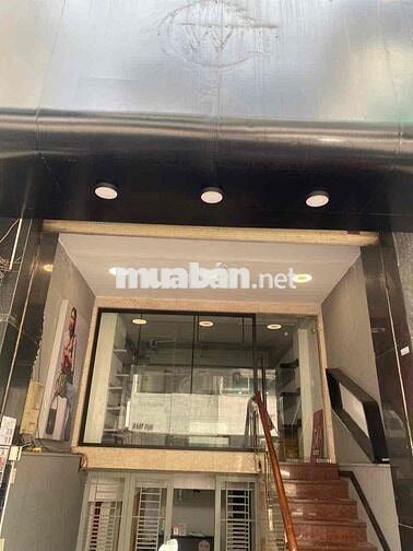 Cho thuê mặt bằng trung tâm Q1 cả p.kho chỉ 35tr