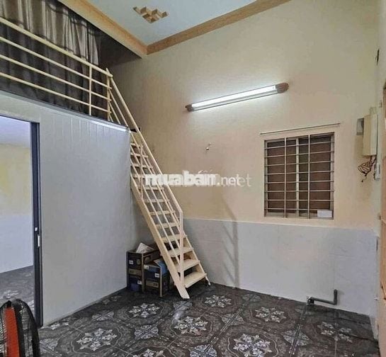 Cho thuê nhà 2 phòng gần Phạm Văn Đồng