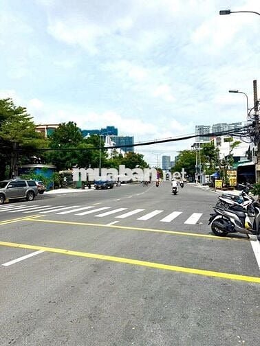 ***HẺM XE HƠI 6M PHÚ THUẬN Q7 – ĐẤT ĐẸP, SẴN MÓNG BÊ TÔNG & GPXD 4TANG