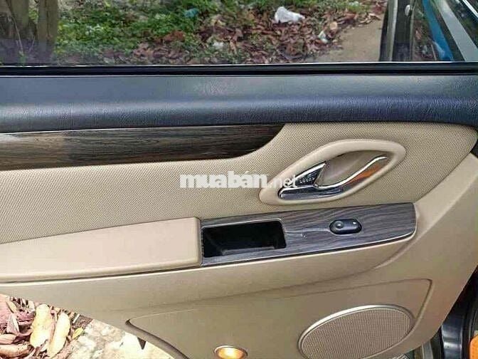 xe 5 chổ 2 cầu điện gầm cao cực mới máy so rin