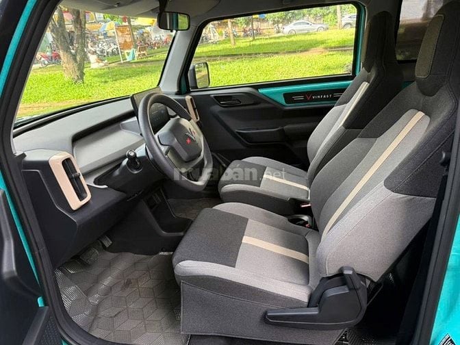 Vinfast VF3 Pin Thuê T12/2024 Màu Xanh Wrap Đen 