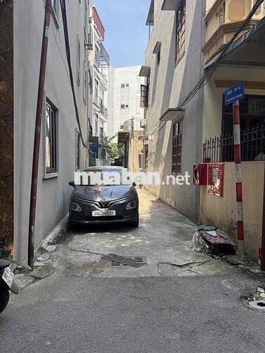 Bán Mảnh Đất Đức Giang,LB-Ngõ Ô Tô-Siêu Đẹp,Thoáng 45M Vuông Vắn