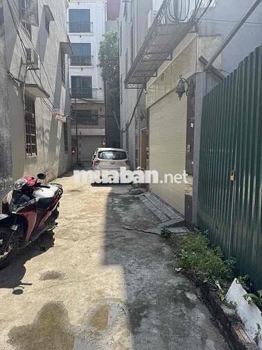 Bán Mảnh Đất Đức Giang,LB-Ngõ Ô Tô-Siêu Đẹp,Thoáng 45M Vuông Vắn