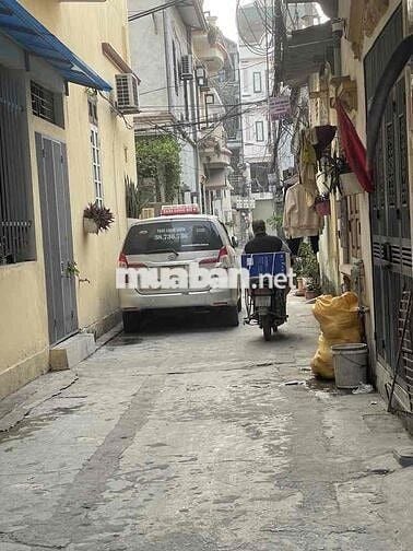 Bán Đất Ngô Gia Tự,LB 50M-Ngõ Thông Ô Tô-Vị Trí Rất Đẹp