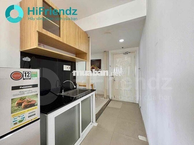 TRỐNG SẴN CHDV CỬA SỔ TRỜI LỚN - THANG MÁY - BỜ KÈ Q3