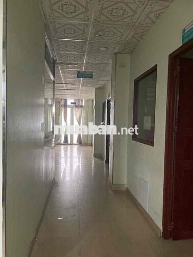 Mặt Tiền Ql13 ngay Phố Ngân Hàng , Becamex Tower. 15x16m 4 tầng