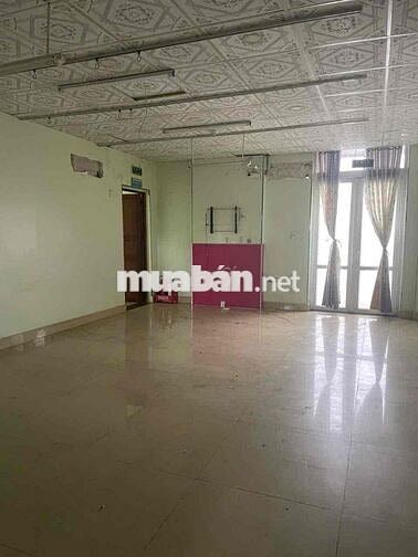 Mặt Tiền Ql13 ngay Phố Ngân Hàng , Becamex Tower. 15x16m 4 tầng