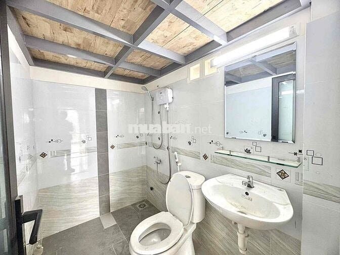 CHDV DUPLEX MỚI 100% THIẾT KẾ HIỆN ĐẠI NGAY ĐẦM SEN - HOÀ BÌNH