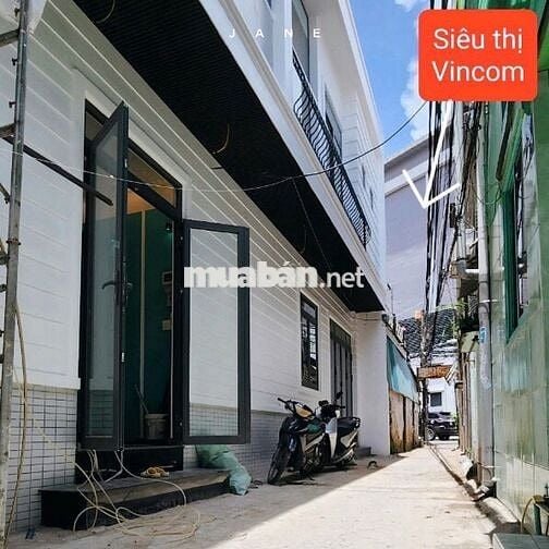 Nhà trệt lầu 2PN hẻm đường Bà Huyện Thanh Quan chỉ 7 triệu