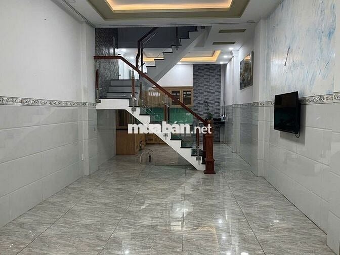 Nhà hẻm rộng gồm 03PN đường Phạm Đăng Giảng gần chợ, trường học