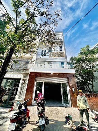 Nhà MTKD đường số 1 KDC TÊN LỬA gần AEON Mall