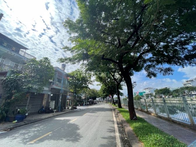 Nhà MTKD P7, Q6 dt 6.4x20m nhà 3.5 tấm có hẻm sau giá 14.5 tỷ TL