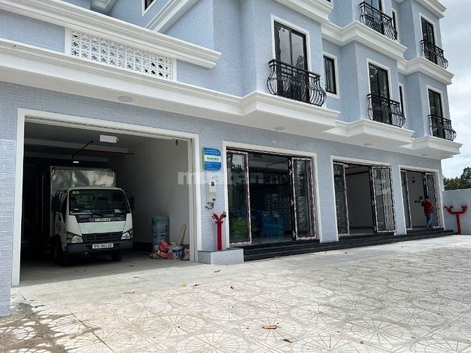 CHO THUÊ TÒA NHÀ 1 TRỆT 1 LẦU MỚI 100% – VỊ TRÍ ĐẸP KDC NGÂN THUẬN