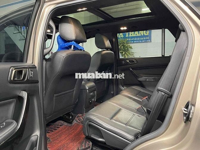 Ford Everest Titanium 2 cầu xe đăng ký 2021