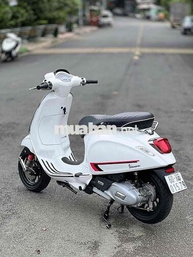 Vespa Spirnt 125 Trắng Đen Sporty 2022 Leng Keng🎉🎉