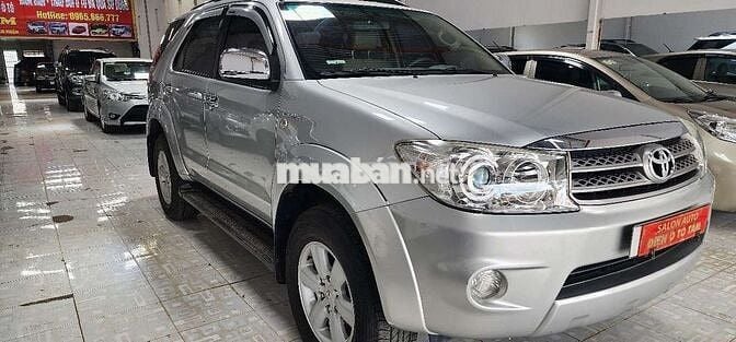 Toyota Fortuner 2010 Xăng 2.7L Tự động Bạc