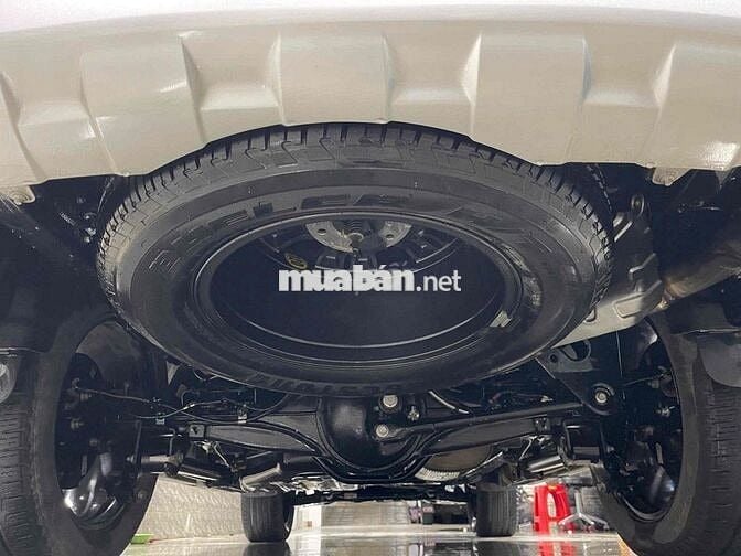 Ford Everest Titanium 2 cầu xe đăng ký 2021