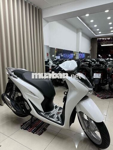 SH 125abs siêu lướt 2024 chạy  vài ngàn km