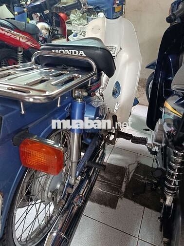 Xe còn rất rất nhiều đồ zin