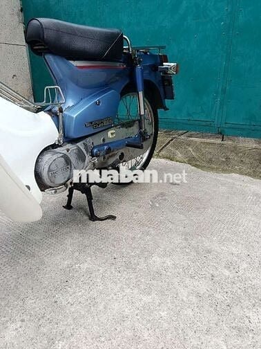 Xe còn rất rất nhiều đồ zin