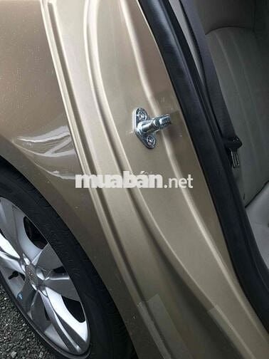 cruze 1.8 LTZ số tự động bản đặc biệt bstp