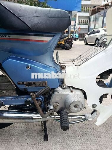 Xe còn rất rất nhiều đồ zin