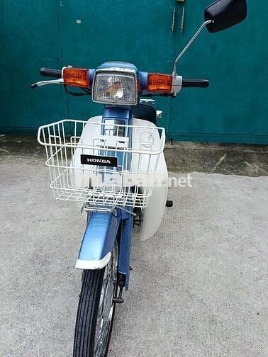 Xe còn rất rất nhiều đồ zin